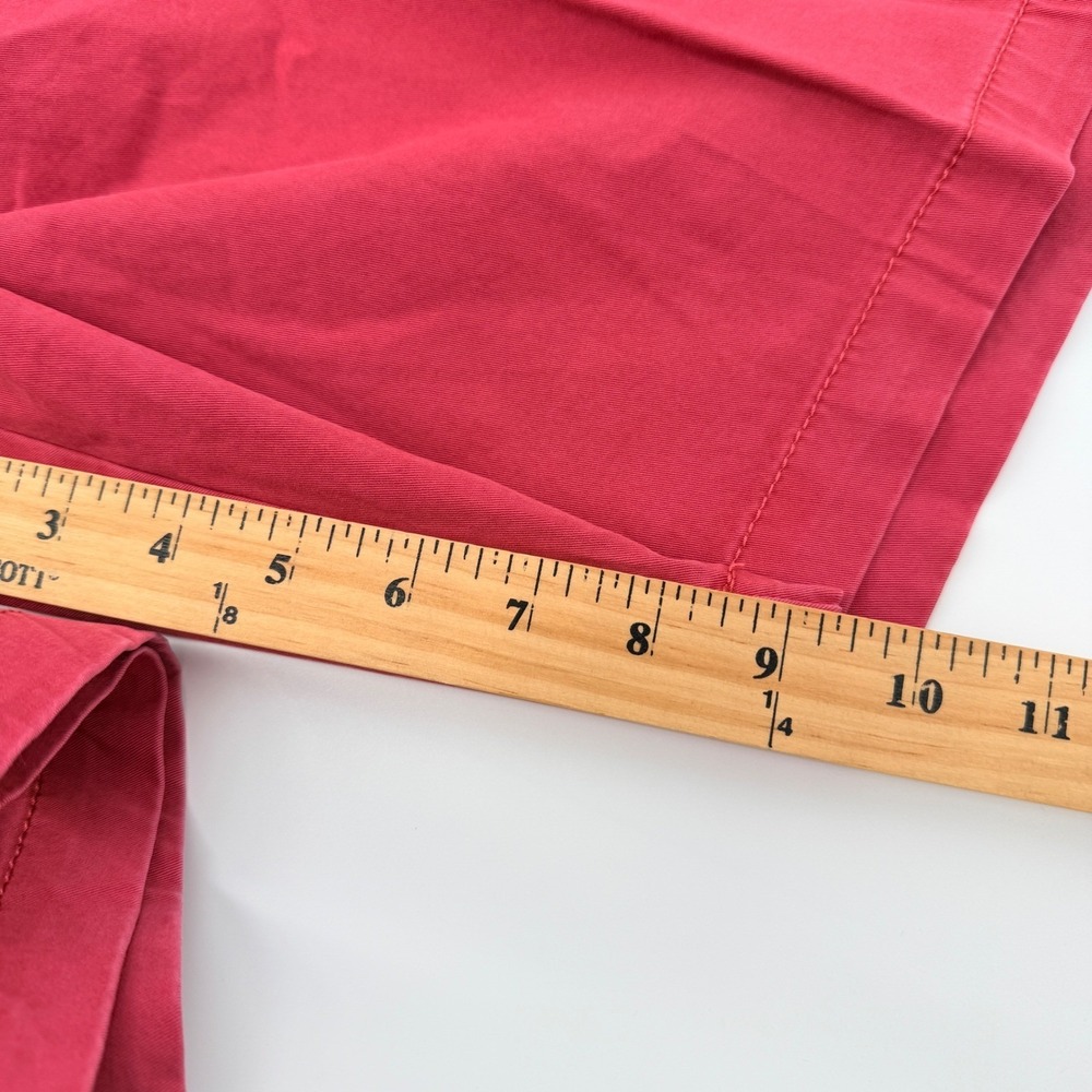 IZOD Saltwater Shorts Mens 40 Red Stretch Flat Front Relaxed Classics 9.5" NEW - Picture 6 of 10
